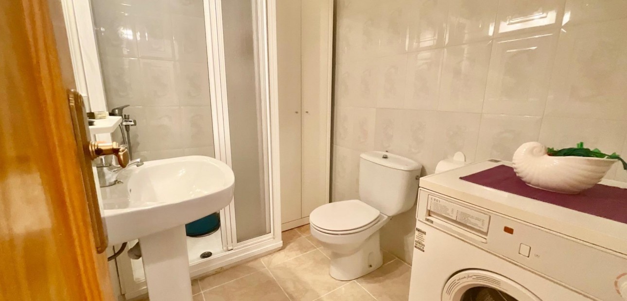 Herverkoop - Appartement / flat -
Torrevieja - La Mata