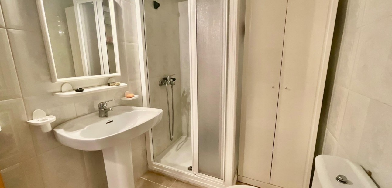 Herverkoop - Appartement / flat -
Torrevieja - La Mata