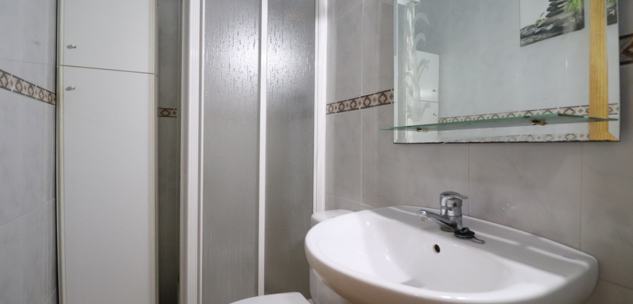 Herverkoop - Appartement / flat -
Torrevieja - Torrevieja - Centre