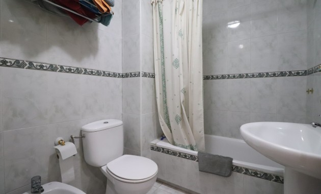 Herverkoop - Appartement / flat -
Torrevieja - Torrevieja - Centre