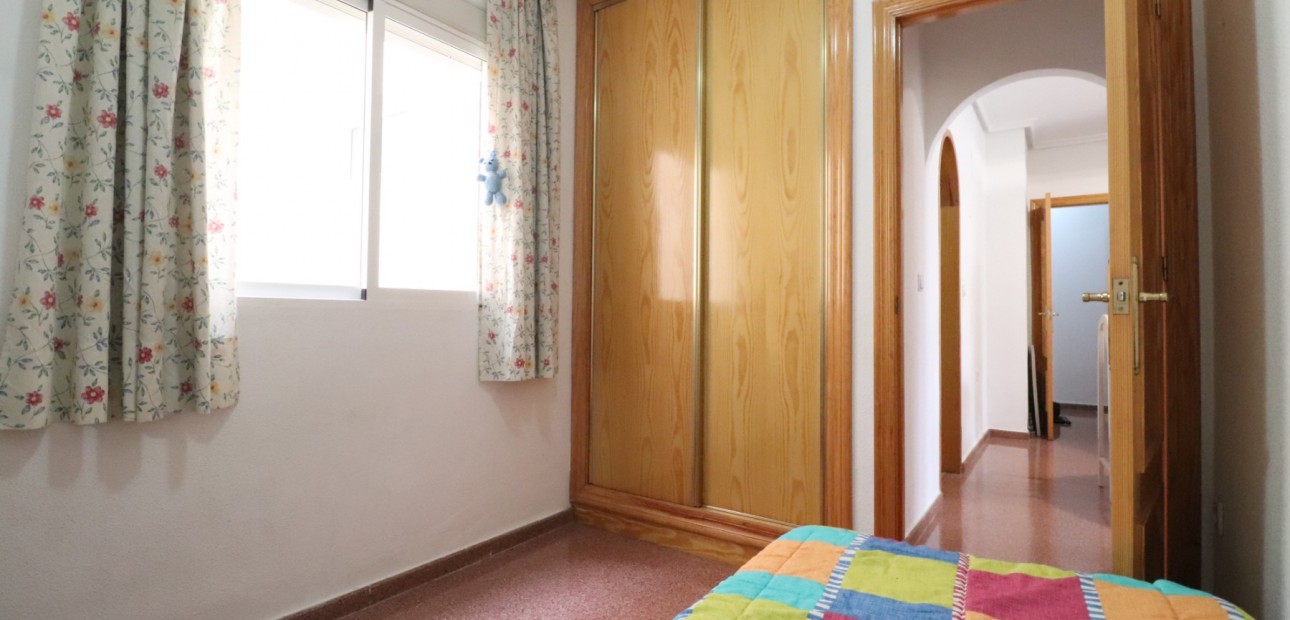 Herverkoop - Appartement / flat -
Torrevieja - Torrevieja - Centre