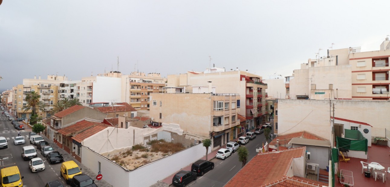 Herverkoop - Appartement / flat -
Torrevieja - Torrevieja - Centre