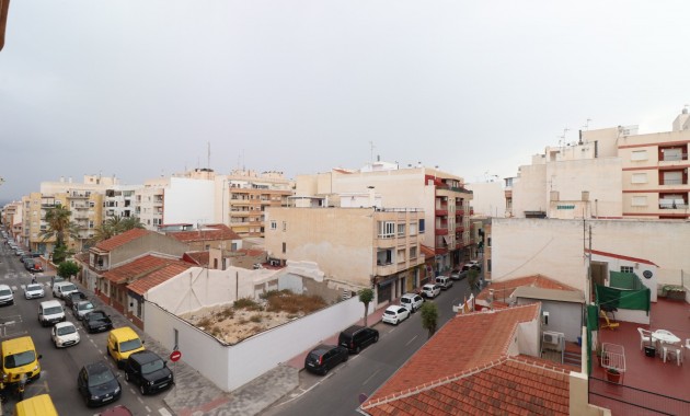Herverkoop - Appartement / flat -
Torrevieja - Torrevieja - Centre