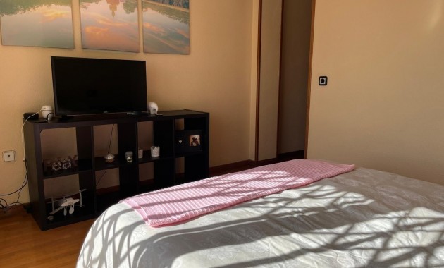 Sale - Duplex -
Torrevieja - Estacion de autobuses