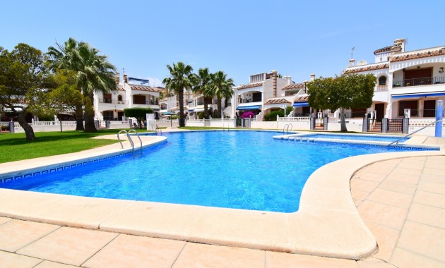 Sale - Apartment / flat -
Orihuela Costa - Playa Flamenca