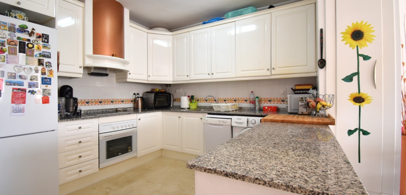 Sale - Apartment / flat -
Orihuela Costa - Playa Flamenca