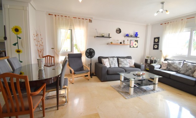 Sale - Apartment / flat -
Orihuela Costa - Playa Flamenca