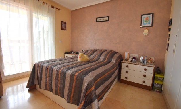 Sale - Apartment / flat -
Orihuela Costa - Playa Flamenca