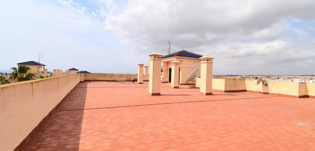 Sale - Apartment / flat -
Orihuela Costa - Playa Flamenca