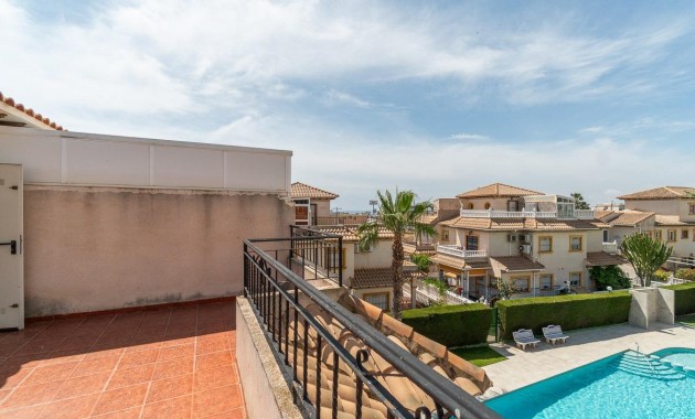 Sale - Villa -
Orihuela Costa - Punta Prima