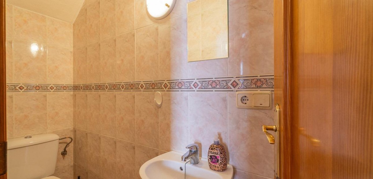 Sale - Villa -
Orihuela Costa - Punta Prima
