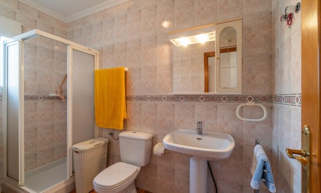 Sale - Villa -
Orihuela Costa - Punta Prima