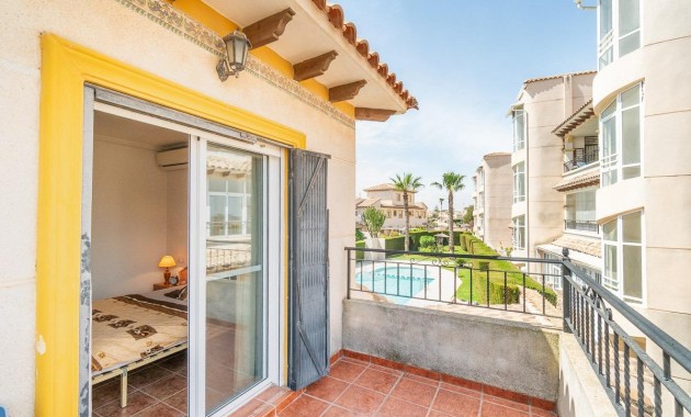 Sale - Villa -
Orihuela Costa - Punta Prima