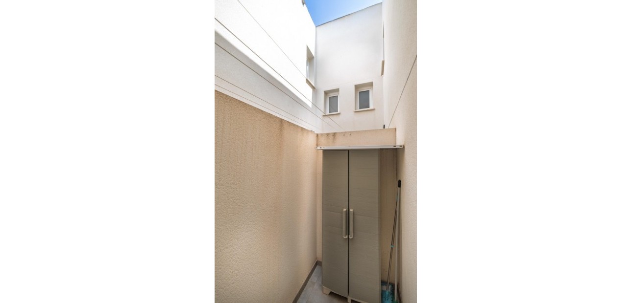 Sale - Quad House -
Torrevieja - Aguas Nuevas