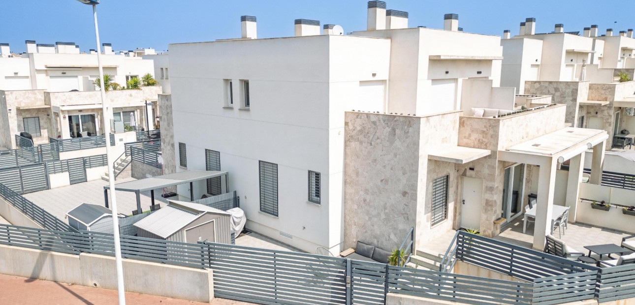 Sale - Quad House -
Torrevieja - Aguas Nuevas