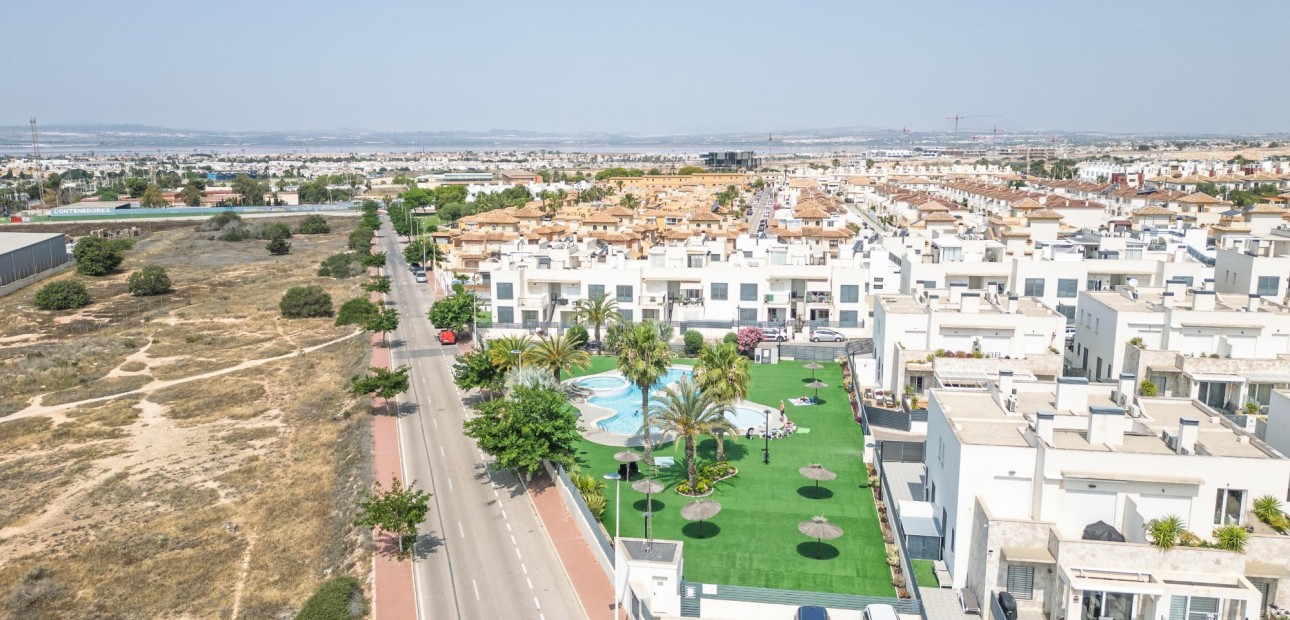 Sale - Quad House -
Torrevieja - Aguas Nuevas