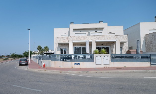 Sale - Quad House -
Torrevieja - Aguas Nuevas