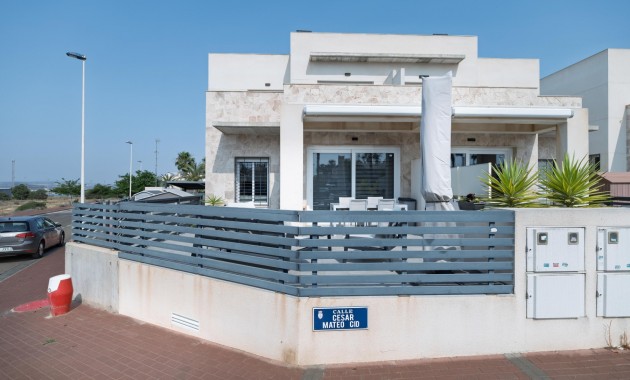 Sale - Quad House -
Torrevieja - Aguas Nuevas
