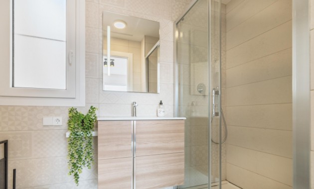 Sale - Quad House -
Torrevieja - Aguas Nuevas