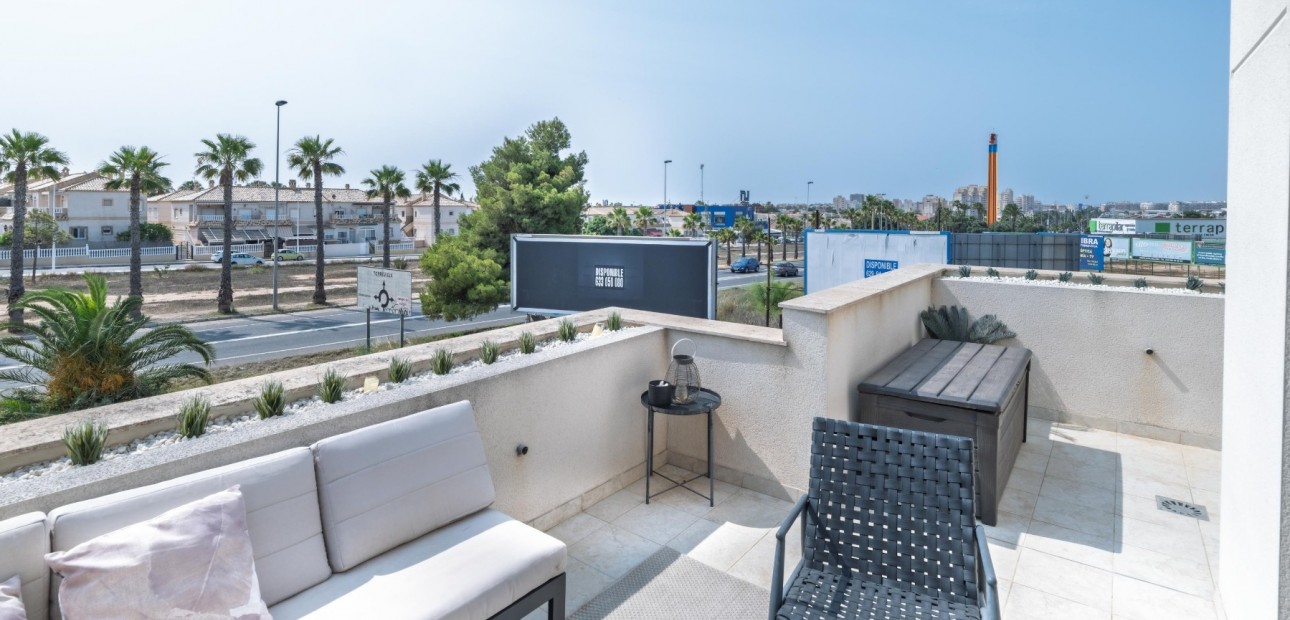Sale - Quad House -
Torrevieja - Aguas Nuevas