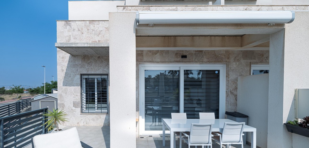 Sale - Quad House -
Torrevieja - Aguas Nuevas