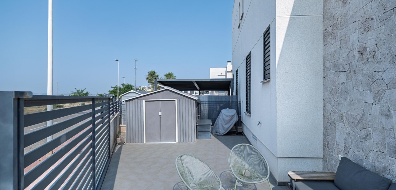 Sale - Quad House -
Torrevieja - Aguas Nuevas