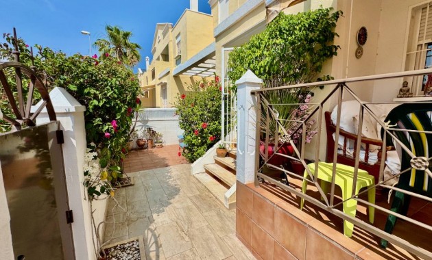 Herverkoop - Villa -
Ciudad Quesada