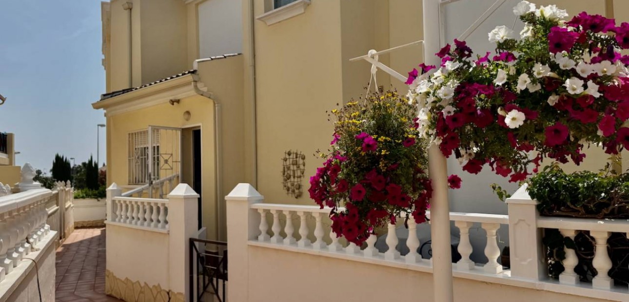 Herverkoop - Villa -
Ciudad Quesada