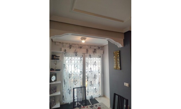 Sale - Bungalow -
Torrevieja - Nueva Torrevieja