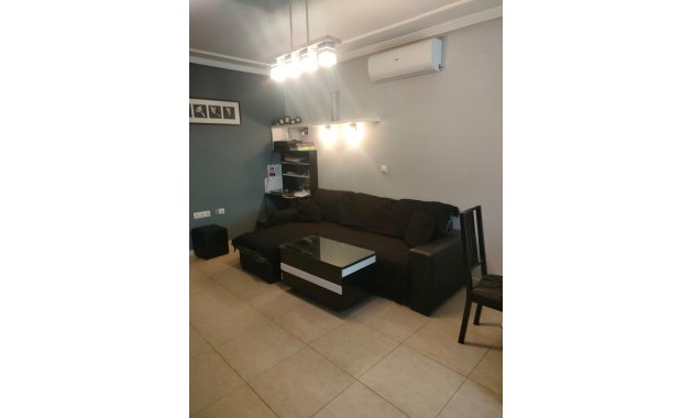 Sale - Bungalow -
Torrevieja - Nueva Torrevieja