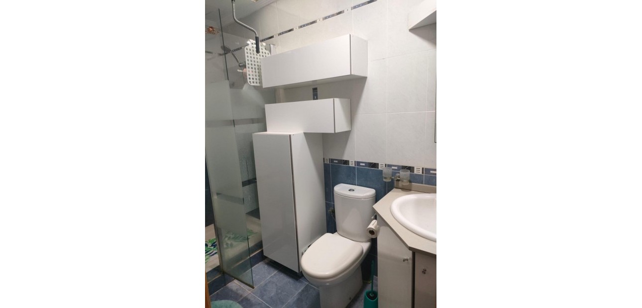Sale - Bungalow -
Torrevieja - Nueva Torrevieja