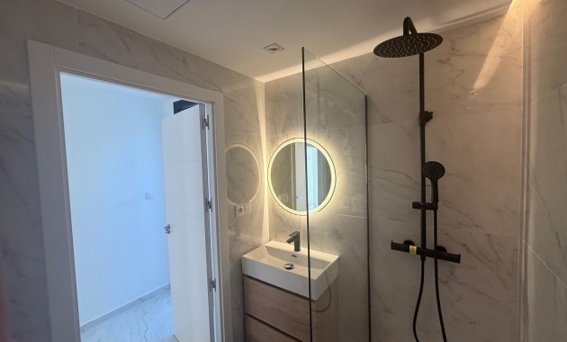 Sale - Penthouse -
Torrevieja - Acequion