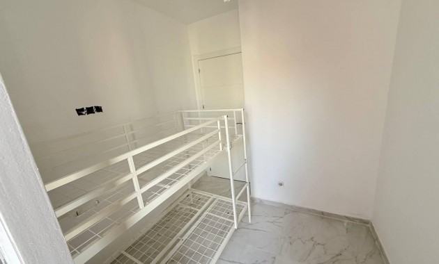 Sale - Penthouse -
Torrevieja - Acequion