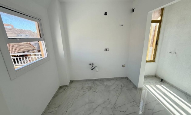 Sale - Penthouse -
Torrevieja - Acequion