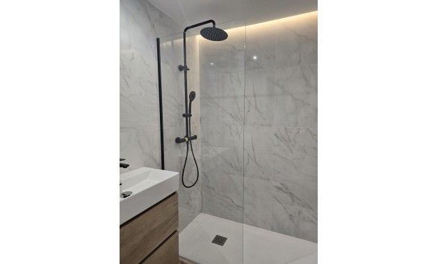 Sale - Penthouse -
Torrevieja - Acequion