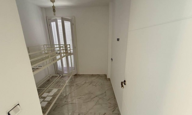 Sale - Penthouse -
Torrevieja - Acequion