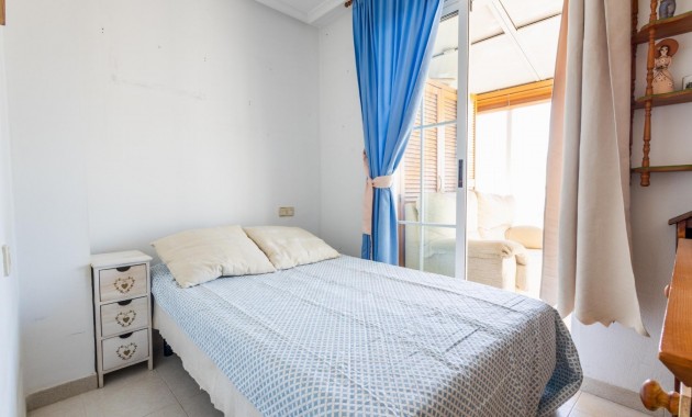 Sale - Apartment / flat -
Torrevieja - Acequion