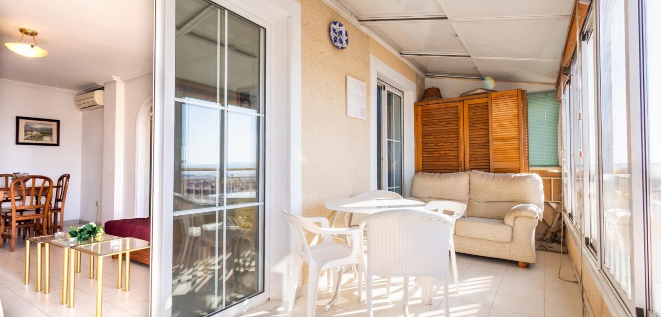 Sale - Apartment / flat -
Torrevieja - Acequion