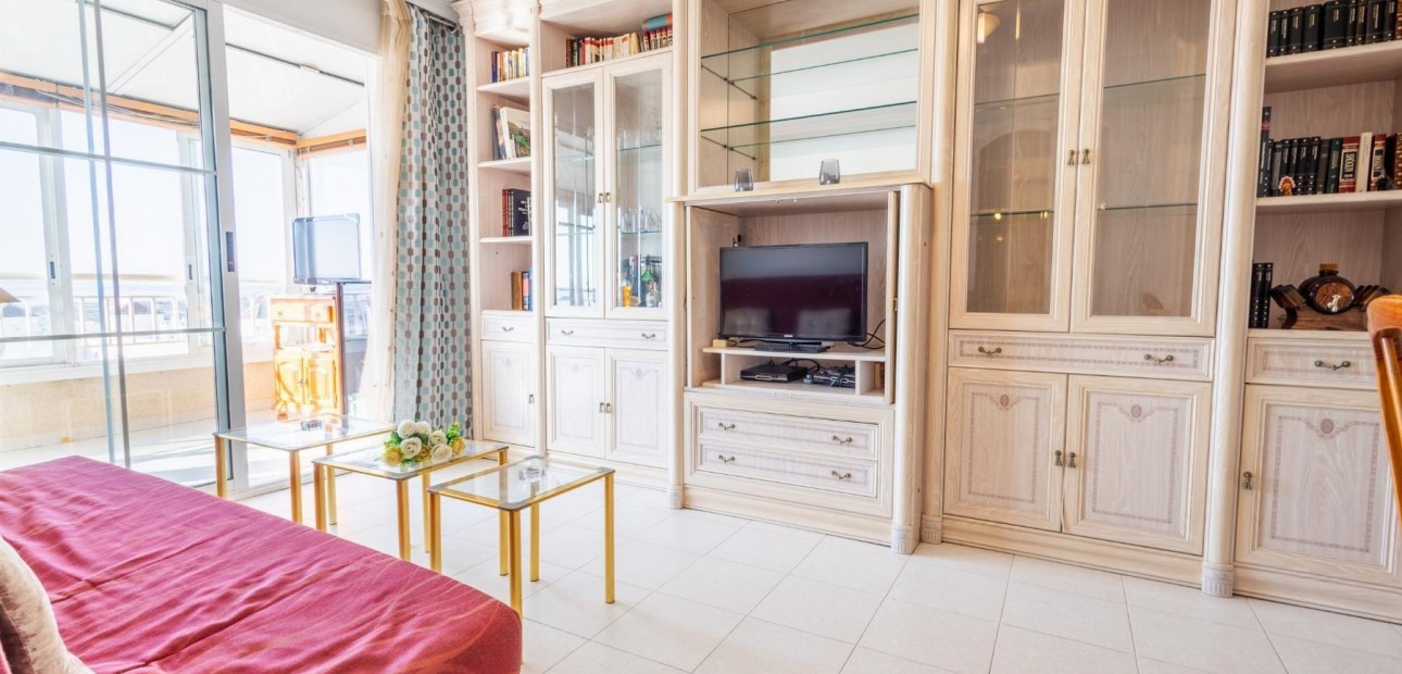 Sale - Apartment / flat -
Torrevieja - Acequion