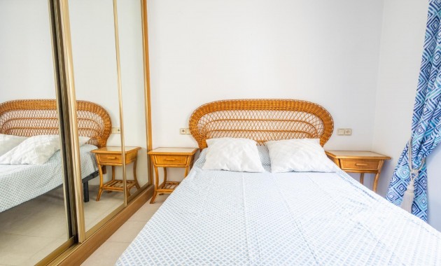 Sale - Apartment / flat -
Torrevieja - Acequion