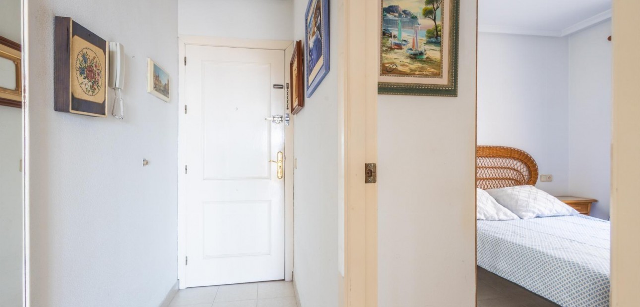 Sale - Apartment / flat -
Torrevieja - Acequion