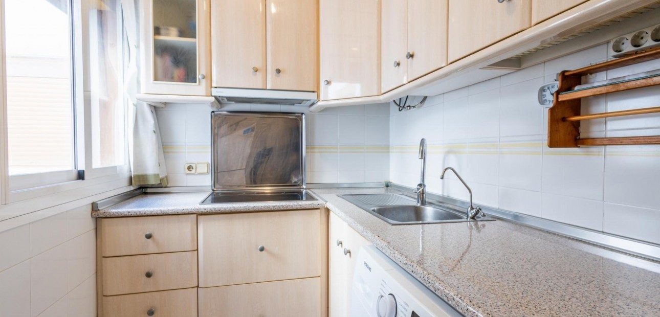 Sale - Apartment / flat -
Torrevieja - Acequion