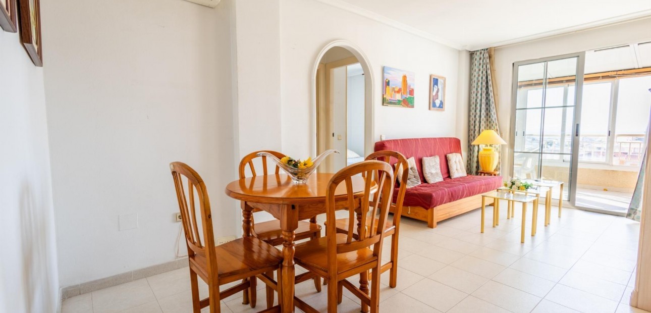 Sale - Apartment / flat -
Torrevieja - Acequion