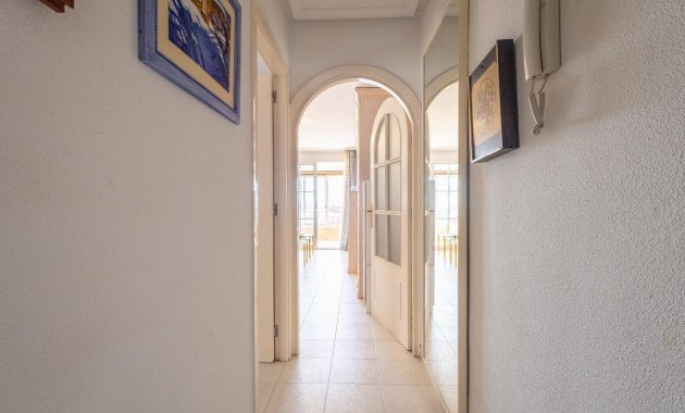 Sale - Apartment / flat -
Torrevieja - Acequion