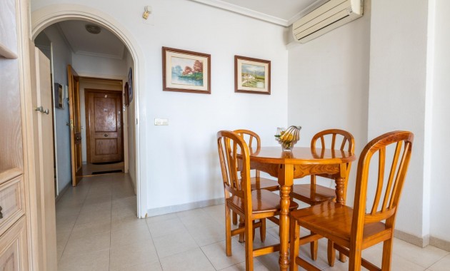 Sale - Apartment / flat -
Torrevieja - Acequion