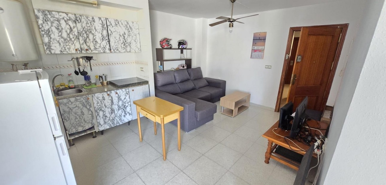 Sale - Apartment / flat -
Torrevieja - torrevieja