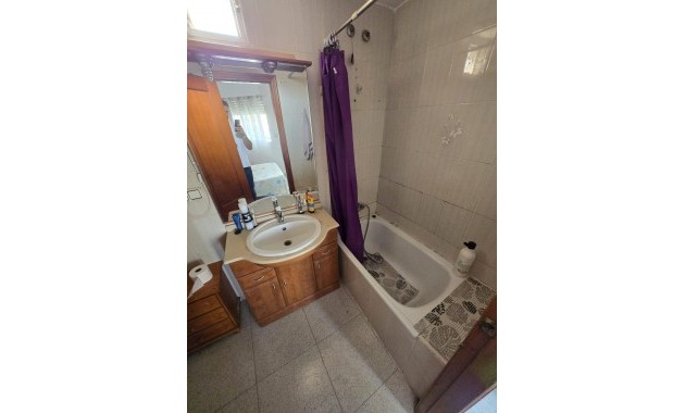 Sale - Apartment / flat -
Torrevieja - torrevieja