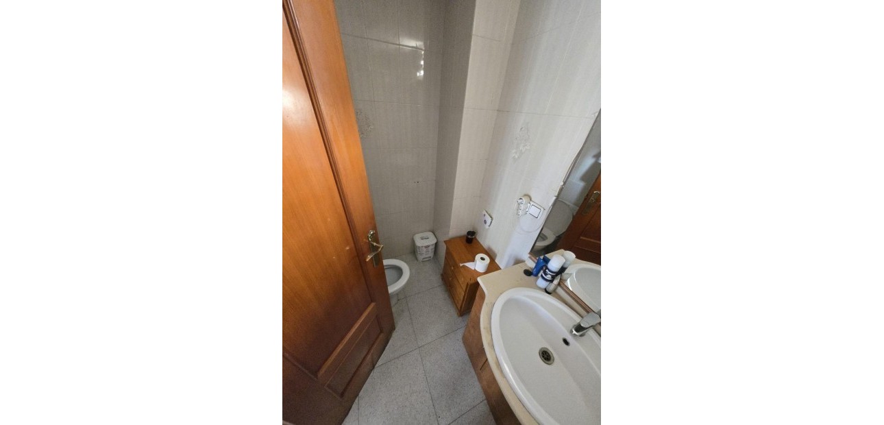 Sale - Apartment / flat -
Torrevieja - torrevieja
