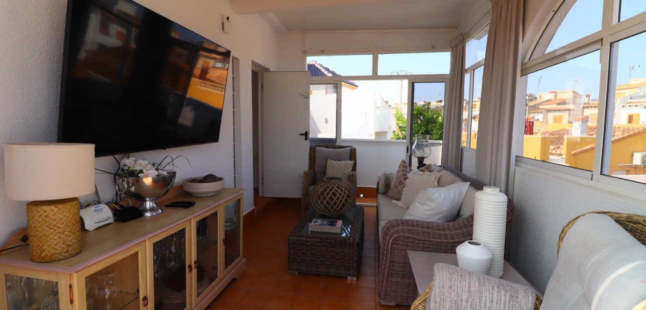 Sale - Detached Villa -
Orihuela Costa - Los Balcones