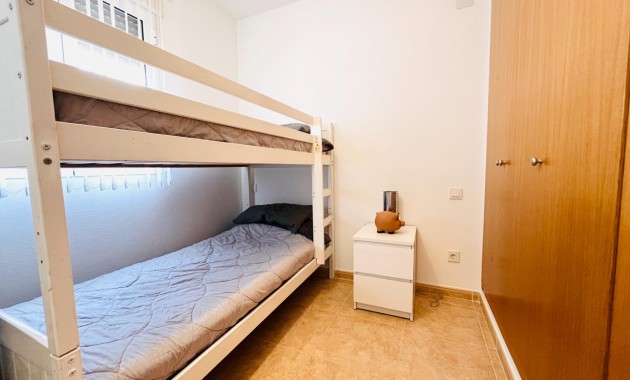 Venta - Terraced house -
Cabo Roig